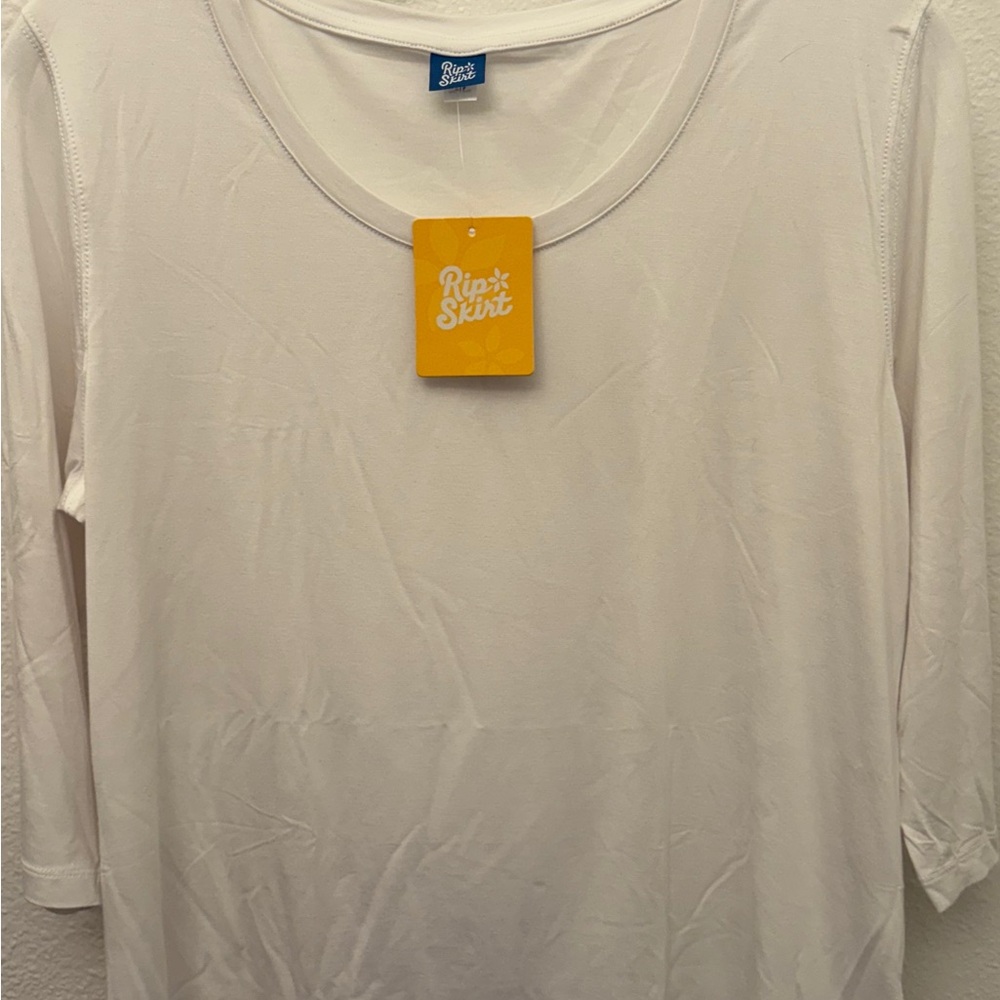 Ripskirt White 3/4 Sleeve Top